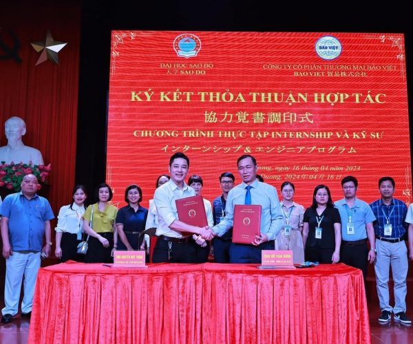 Thỏa thuận hợp tác giữa Bảo Việt và Trường Đại học Sao Đỏ