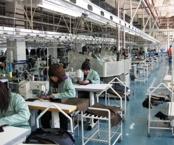 Tuyển dụng đơn hàng may quần áo phụ nữ và trẻ em – BV1559