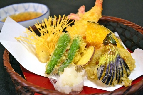 Tuyển dụng đơn hàng chế biến thực phẩm cơm hộp, sushi, tempura – BV1397