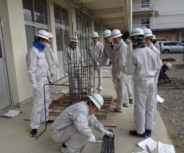 Tuyển dụng đơn hàng thi công buộc thép – BV2175